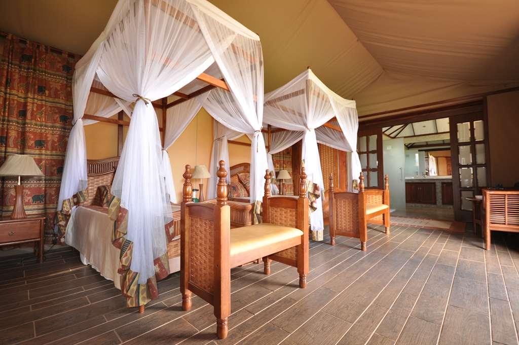 Hotel Kilima Safari Camp Oloitokitok Habitación foto